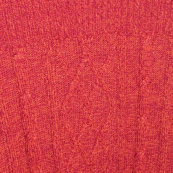 Fall Feels in This Sweet Petite Sweater Dress! Dark Red, Short Sleeve, Size SP - Picture 2 of 8